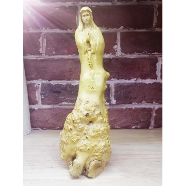 黄杨木根雕圣母祈祷
